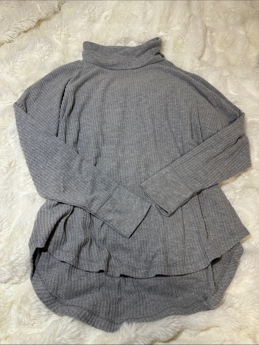 Time and Tru Heather Gray Ribbed Turtleneck Sweater